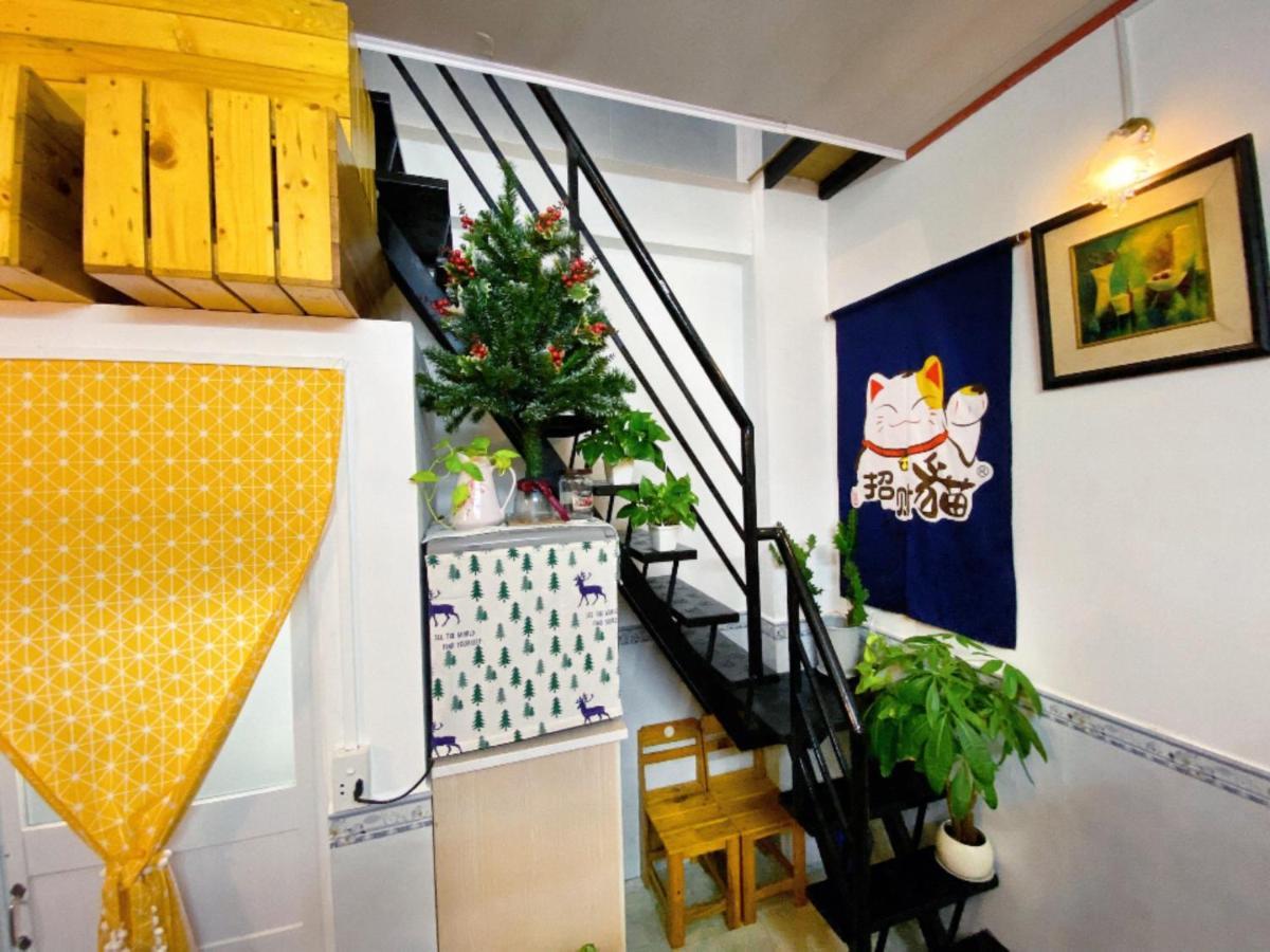 Maneki Neko Homestay - Nha Rieng Binh Yen, Am Cung Хошимин Экстерьер фото